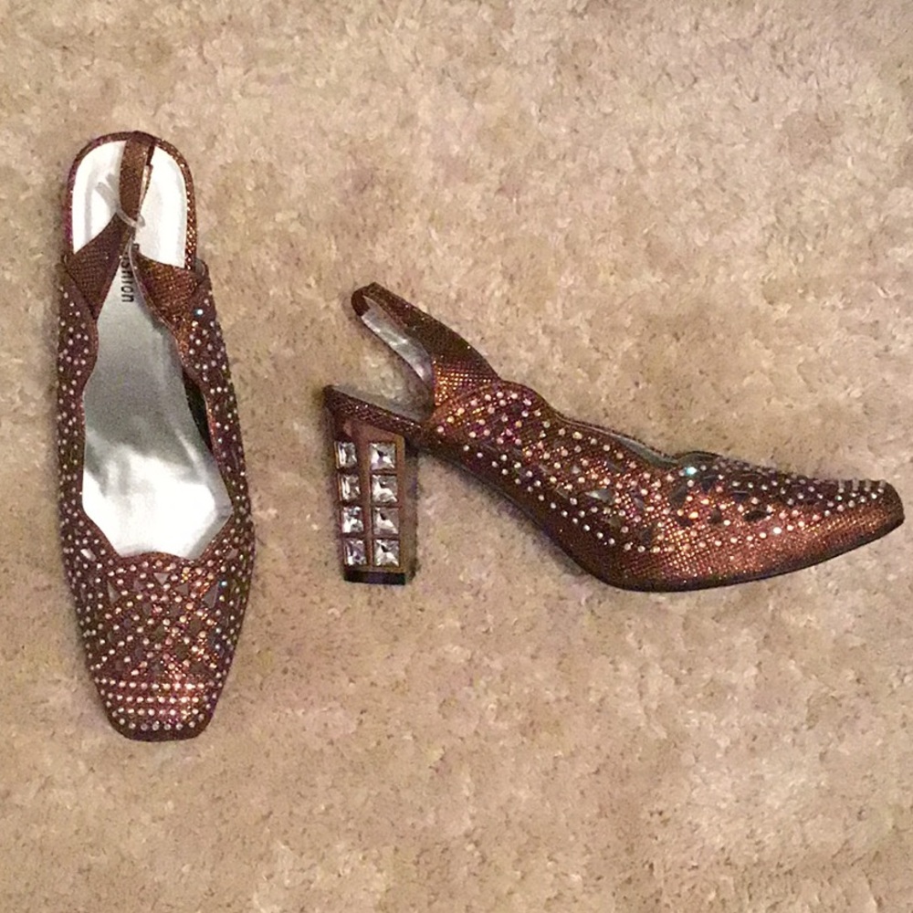 Disco style block heel